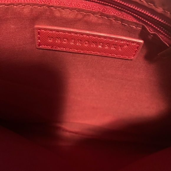 Red Clutch - Picture 2 of 2